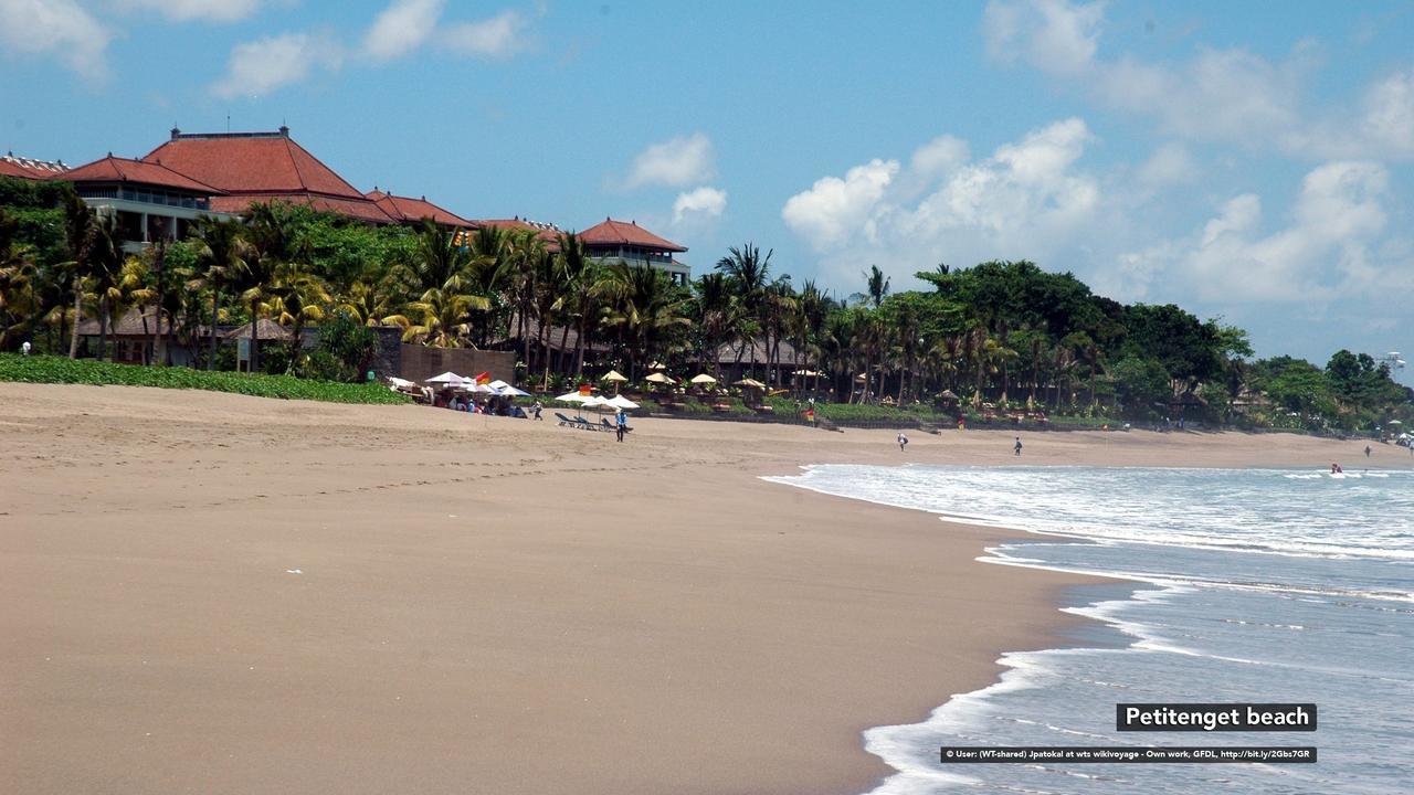 Zen Rooms Seminyak Kayu Jati Exterior photo