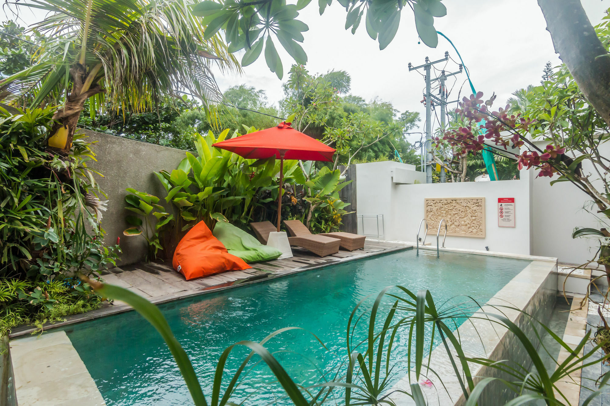 Zen Rooms Seminyak Kayu Jati Exterior photo